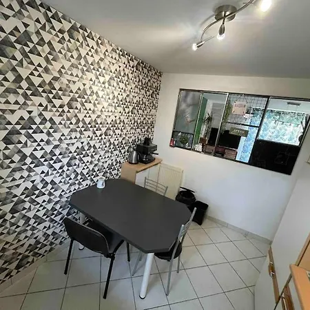 아파트 Maison 3 *