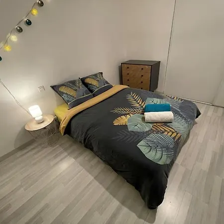 Maison 3 *