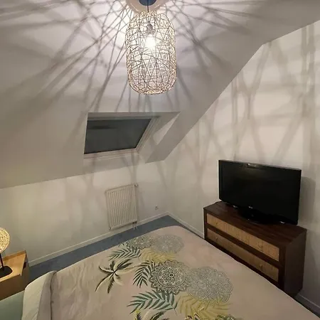 Maison 3 * 라발